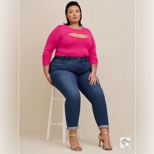Torrid Hot Pink Pullover Fitted Sweater, Size 2, New without Tags.